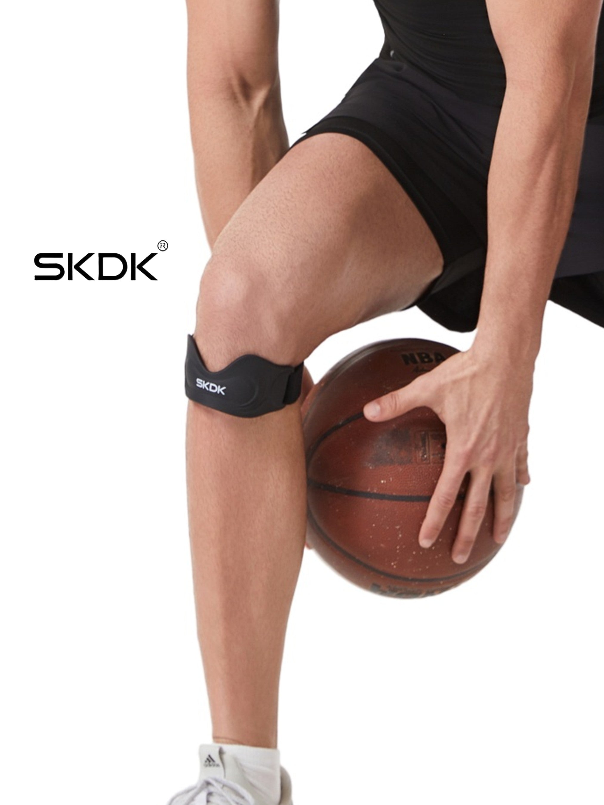 Adjustable Patella Strap with Concave Silicone Pad & Breathable Lining