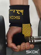 Heavy Duty Weightlifting Straps with Silicone Grip - Padded Wrist Support for Deadlifts & Strength Training