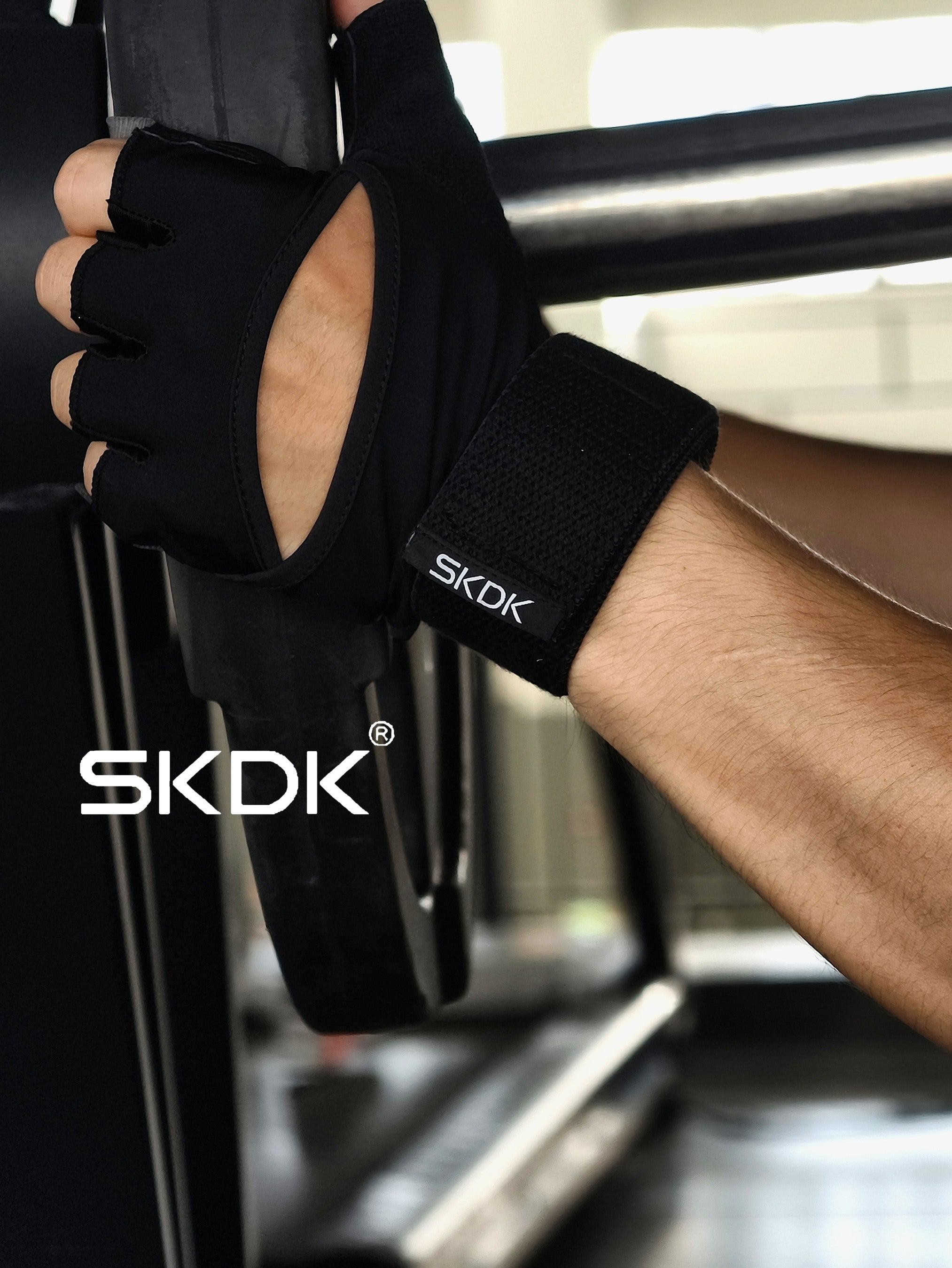 SKDK Workout Gloves with Wrist Support & PU Palm Protection - Breathable Gym Gloves for Weightlifting, CrossFit & Fitness Training