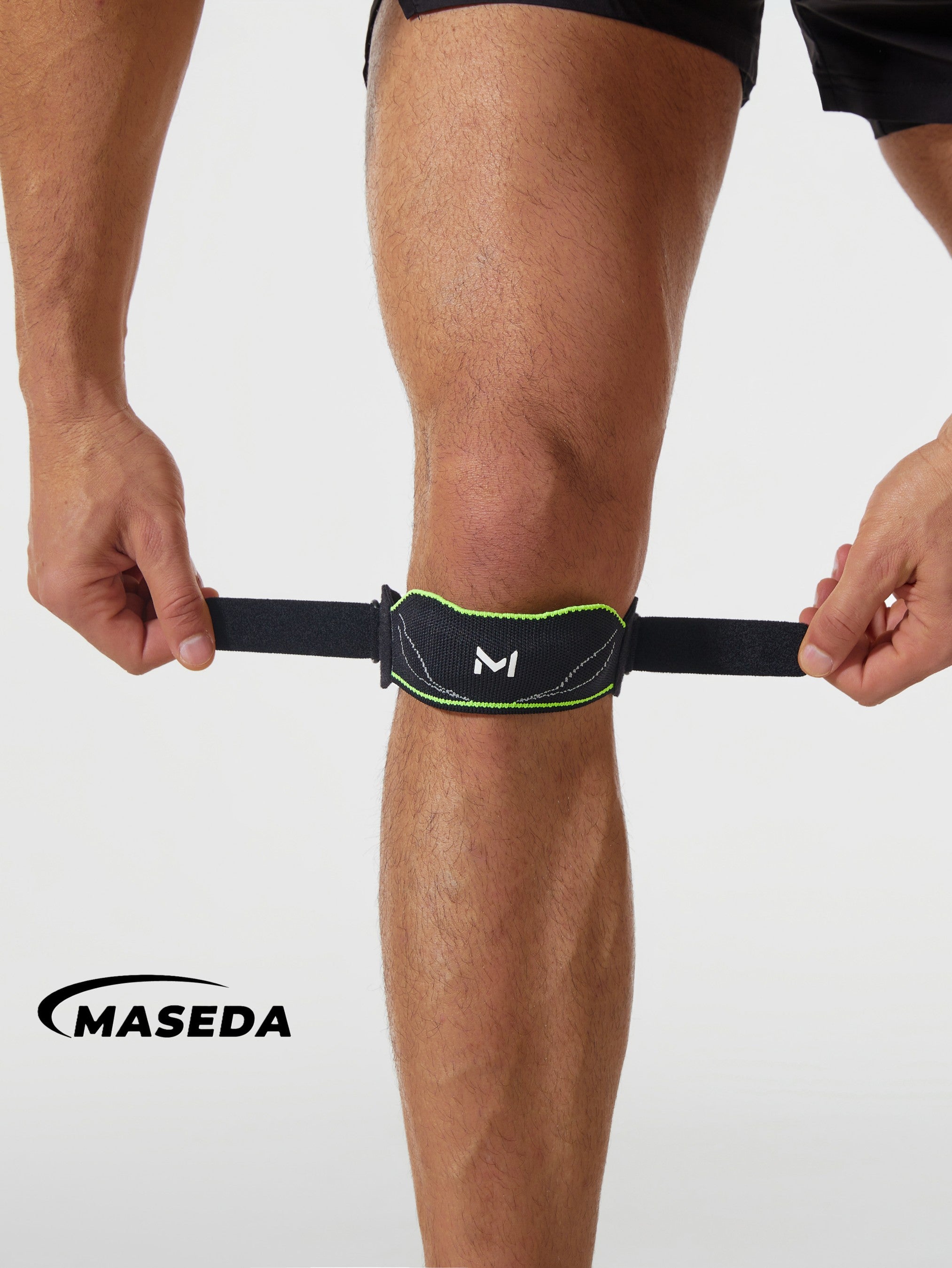 Patella Tendon Knee Strap - Adjustable Support Brace with Silicone Pad for Running & Sports