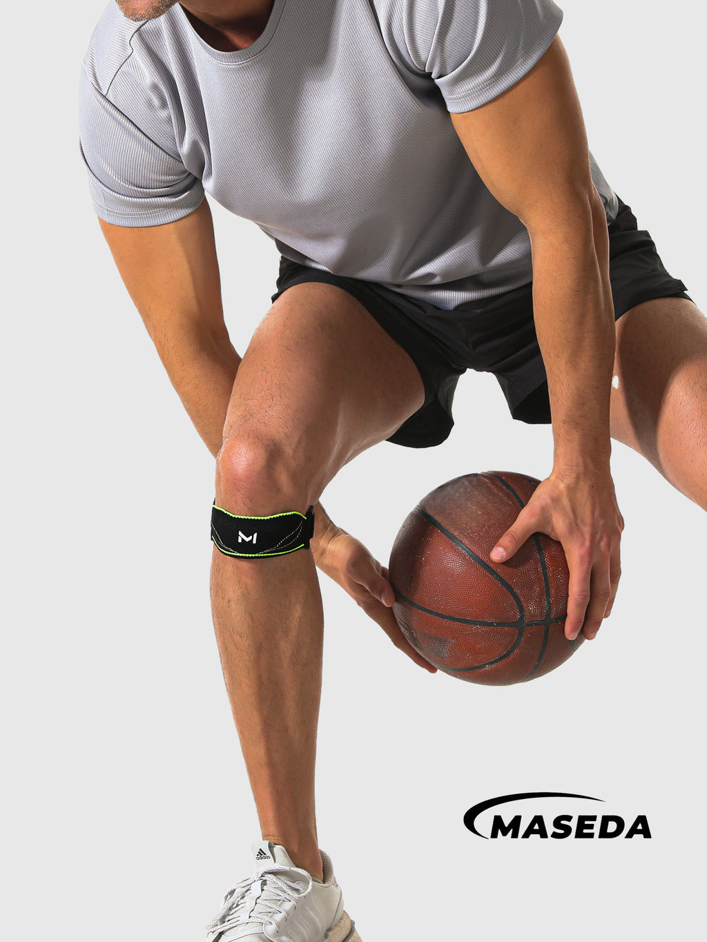 Patella Tendon Knee Strap - Adjustable Support Brace with Silicone Pad for Running & Sports
